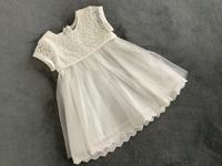 Vertbaudet Tüll-Spitzenkleid in weiß z.B für Taufe Gr. 67cm Hessen - Lahnau Vorschau