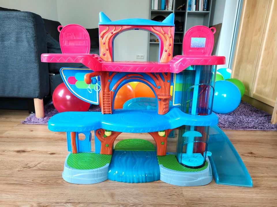 PJ Masks Zentrale Hauptquartier viel Zubehör in Ennepetal