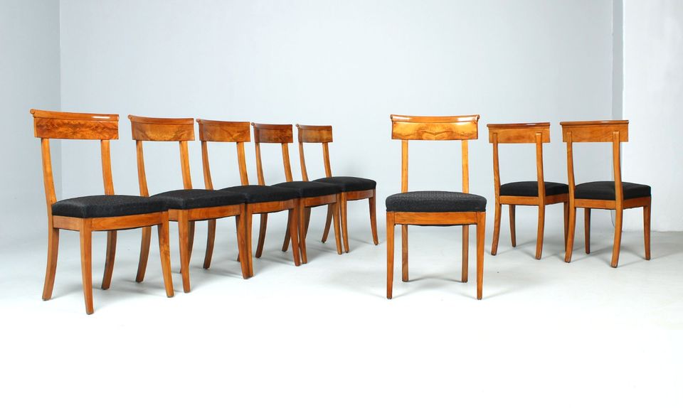 8 gleiche antike Stühle, Achtersatz, Kirschbaum, Biedermeier 1820 in Gievenbeck