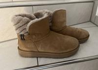 UGG Boots 30 hellbraun Kr. München - Haar Vorschau