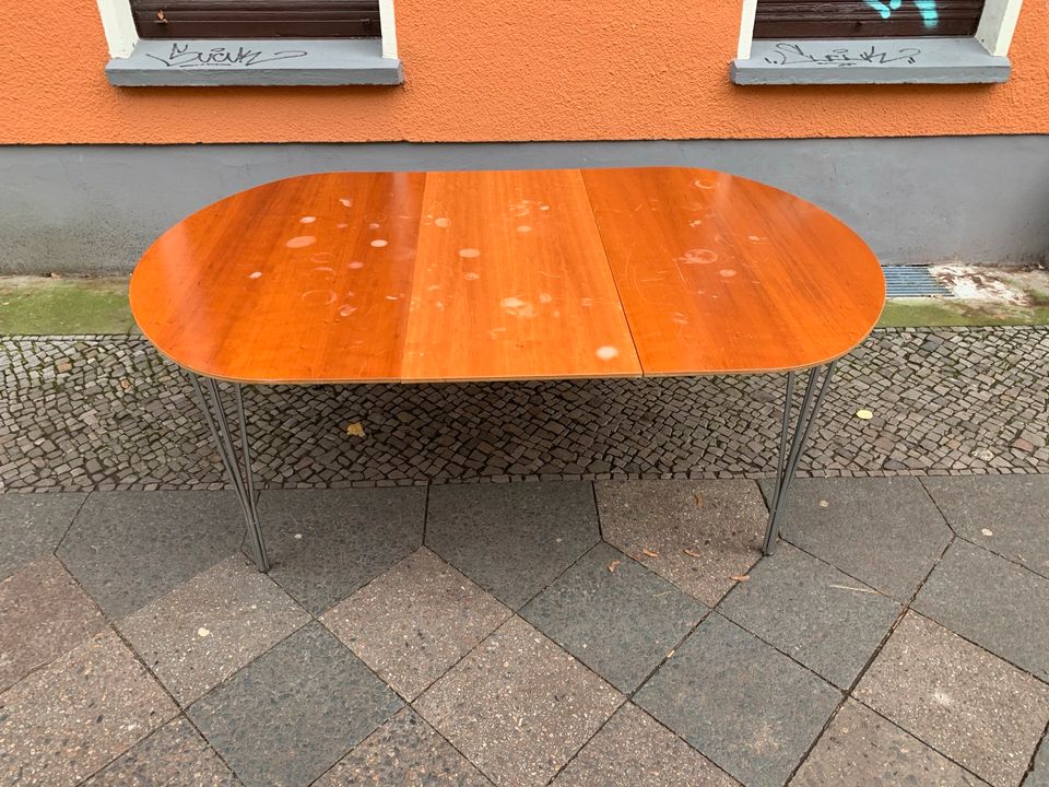 ✓ SALE ✓ Esstisch Tisch wie Fritz Hansen Holztisch mid Century 60er 70er Retro danish Design metallbeine in Berlin