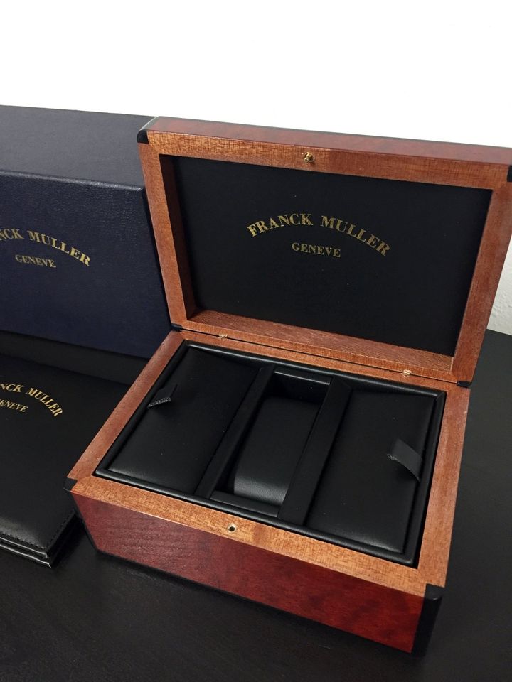 Franck Muller Box mit Umkarton Watchbox Uhrenbox brown Wood in Gladbeck