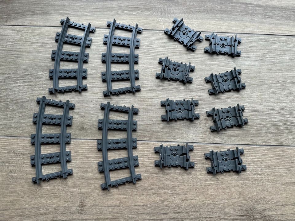 Lego Schienen 60205 komplett in Iserlohn