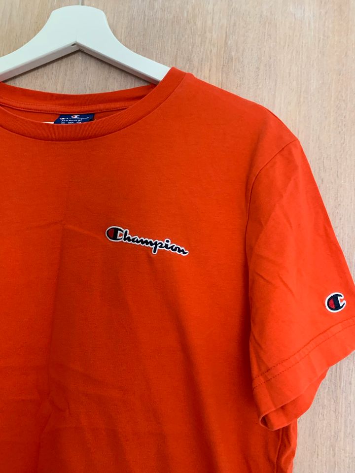 Champion USA T-Shirt Orange, Vintage, Retro, Sport in Osnabrück