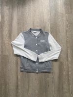 H&M 170 College Jacke Sweatshirtjacke grau weiß Niedersachsen - Hanstedt Vorschau