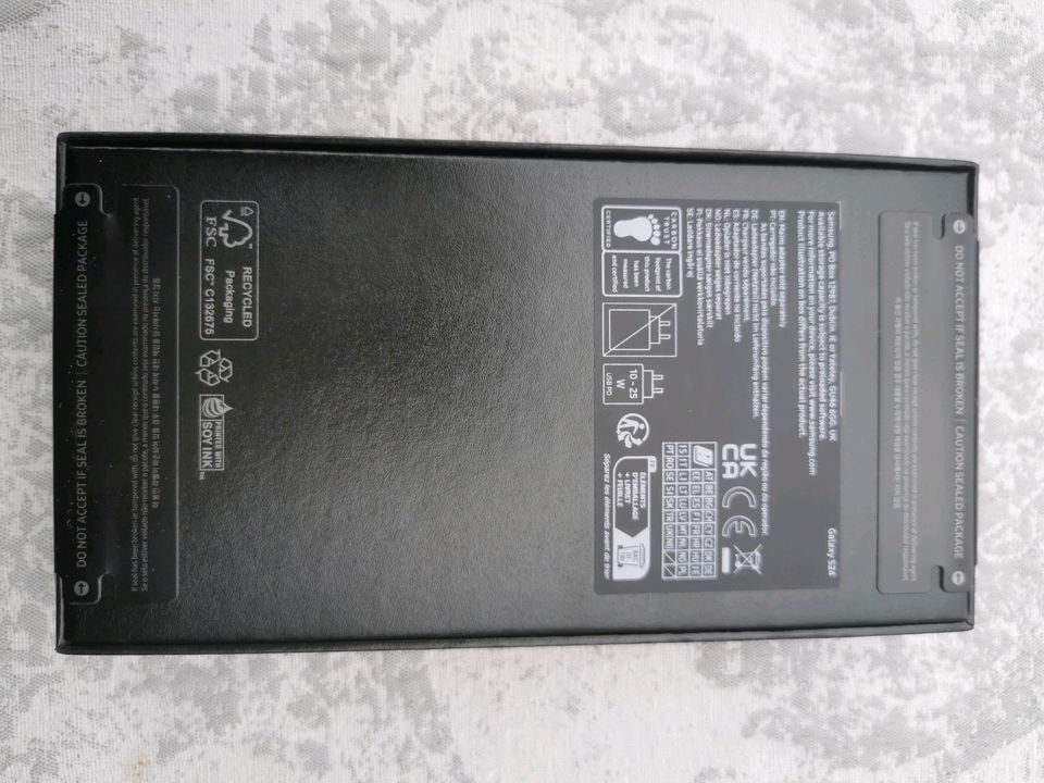 Samsung Galaxy S24, 256 GB, Onyx Black / Originalverpackt in Borken