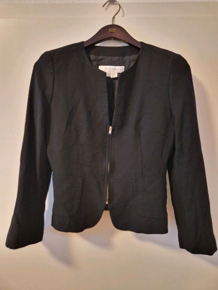 Schwarzer Zara Blazer Jäckchen Gr. 40 in Dortmund