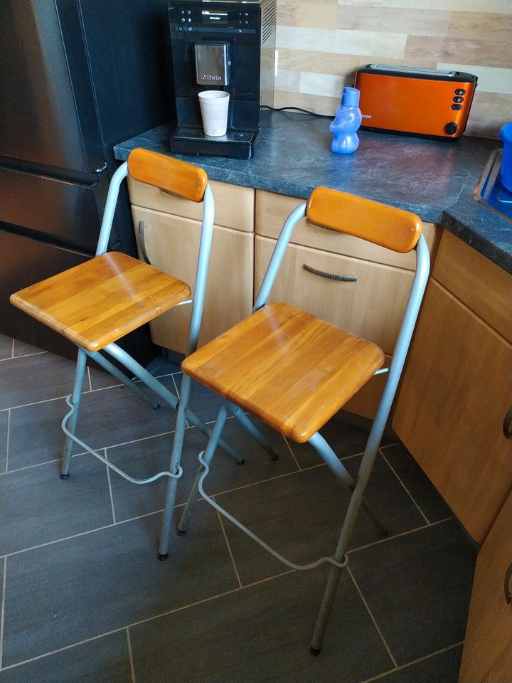 2 Tresen Stühle klappbar für Küchen tresen in Wilster