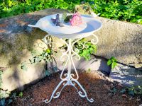 Große Shabby Chic Vogeltränke altweißes Vogelbad 69cm NEU/VERSAND Niedersachsen - Salzgitter Vorschau