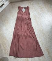 Kleid von H&M Größe 40 NEU Mecklenburg-Strelitz - Landkreis - Neustrelitz Vorschau