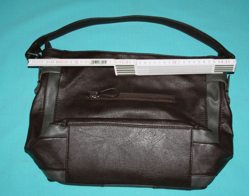 Damenhandtasche Handtasche Umhängetasche braun/grau neu in Bühlertal