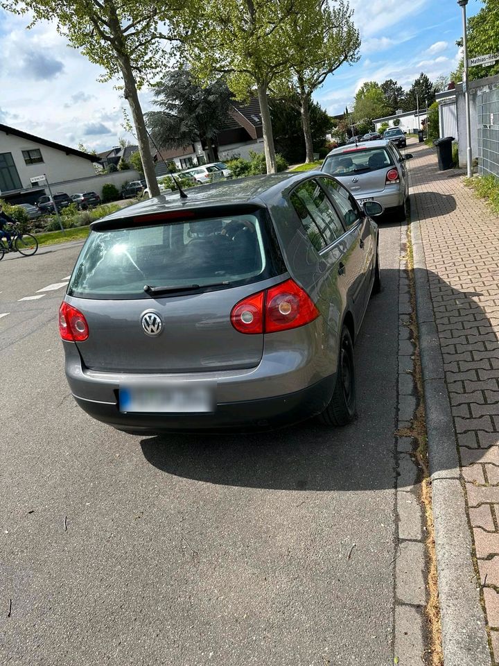 Auto VW Golf 5 in Walldorf