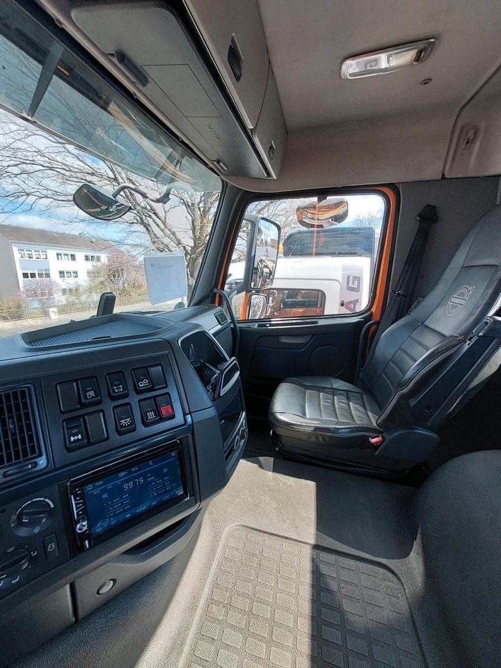 Volvo FH 540 LKw Abrollkipper Abroller Meiler 6x2 Automatik in Neufahrn in Niederbayern