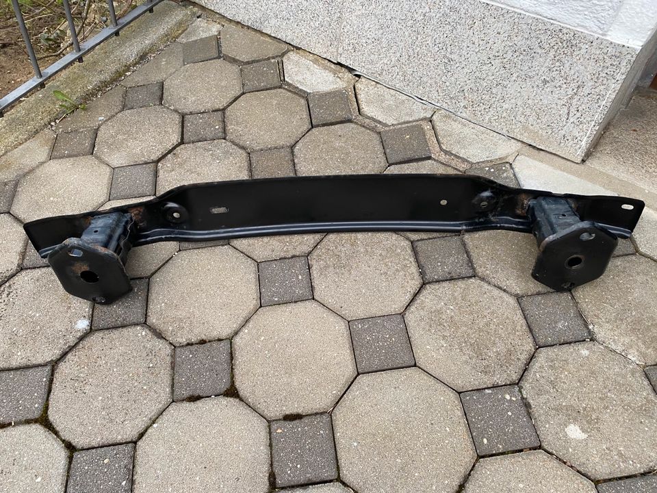 Stoßstangenträger, Prallträger hinten BMW Serie 1(F20) in Vohenstrauß