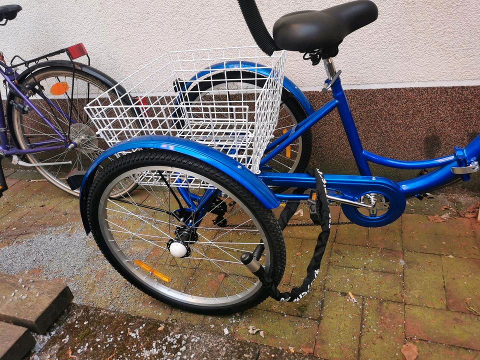 Klapprad Dreirad 7 Gang 24 Zoll blau neu Fahrrad in Oberhausen