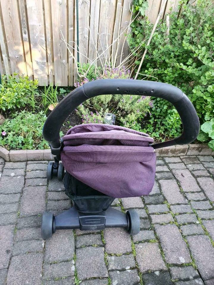 Nuna Pepp Buggy +Tragetasche + Fußsack. in Bonn