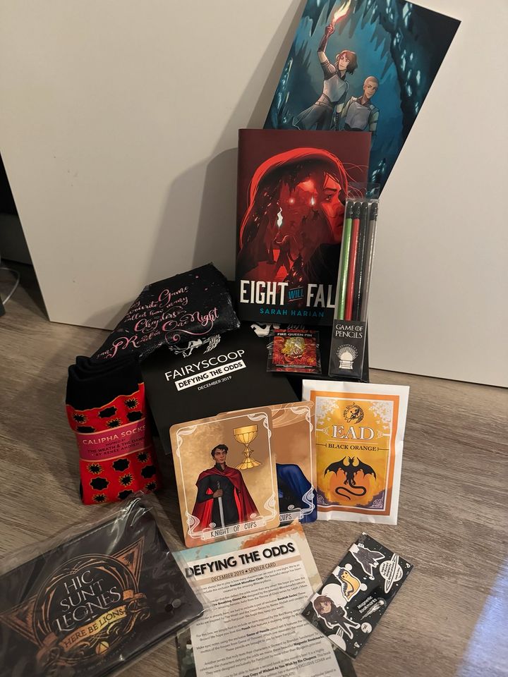 Fairyloot Dezember 2019 Box Complete Eight will Fall Harian in Eggersdorf