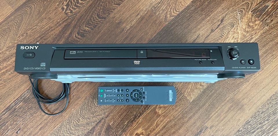 Sony CD/DVD/Video CD-Player DVP-NS 305, top Zustand in Remscheid