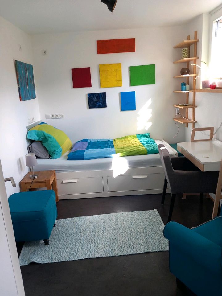 Kleines Reihenhaus zur Zwischenmiete Ferienwohnung 22.6.-03.08.24 in Hannover