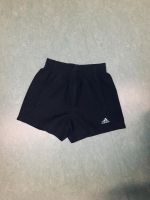 Kinder Sport Shorts von adidas in Größe 128 Bielefeld - Bielefeld (Innenstadt) Vorschau