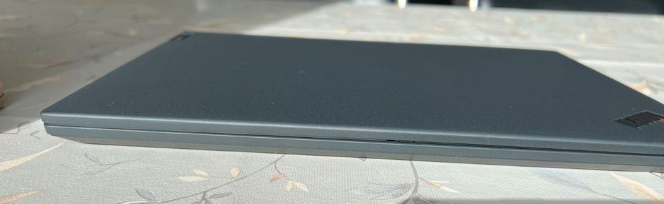 neuwertiges ThinkPad P14s Ryzen 7 Pro 32GB 2 TB NVMe 14" in Dresden