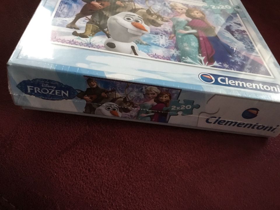 Disney Frozen Puzzle NEU 2 x 20 Teile NEU in Niederwerrn