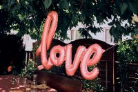 Luftballon/Folienballon „love“- Hochzeit/Hochzeitsdeko Stuttgart - Zuffenhausen Vorschau