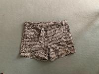 Gemusterte Hotpants, Gr. 40, neuwertig Kr. München - Großhelfendorf Vorschau