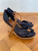 Tommy Hilfiger Pump blau München - Schwabing-West Vorschau