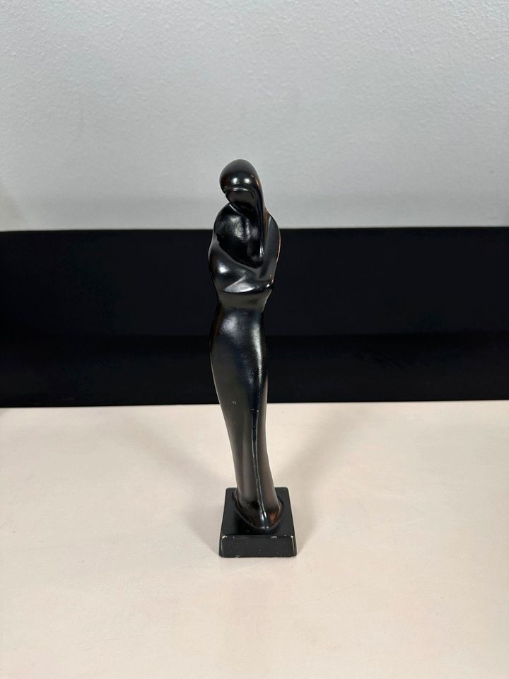 Madonna Skulptur Figur Kunst Eisenguss Geschwärzt Abstrakt 3,2kg in Korschenbroich