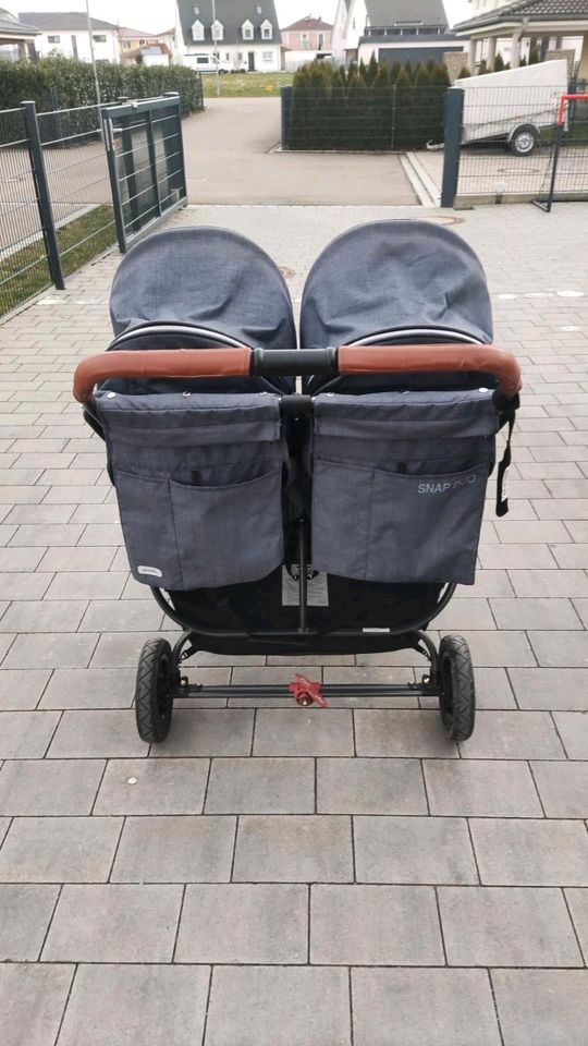 Valco Baby SNAP Duo Zwillingsbuggy Kinderwagen Geschwister in Asbach-Bäumenheim