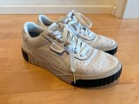 Puma Sneaker / Größe 39 Bayern - Freising Vorschau