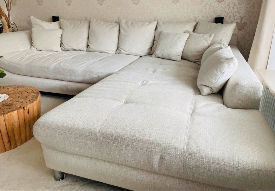 Wohnlandschaft / Couch / Big Sofa / Sitzgarnitur Beige in Boppard