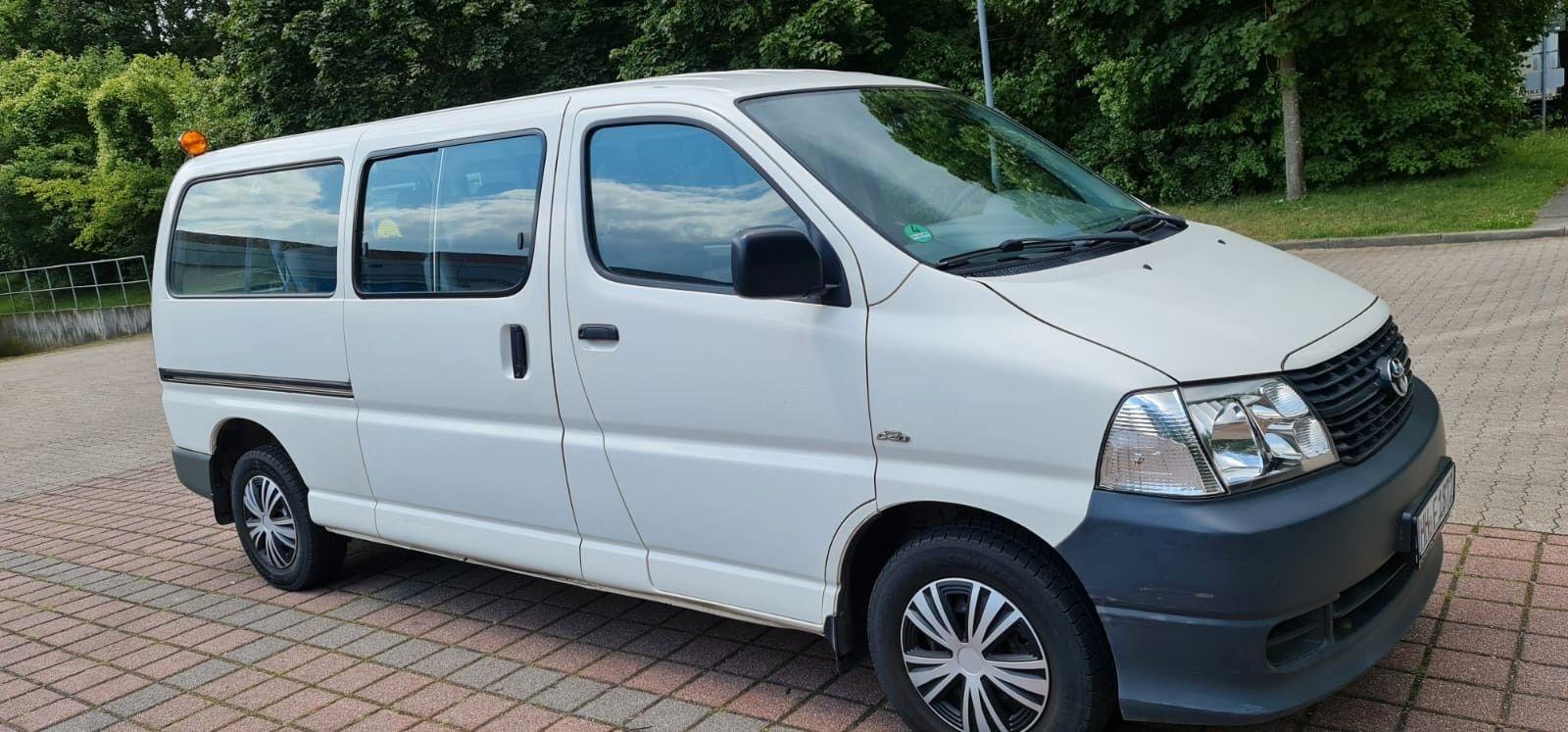 Abbildung des Autos Toyota Hiace Lang