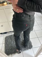 Levis jeans hose gr XL Essen - Essen-Südostviertel Vorschau