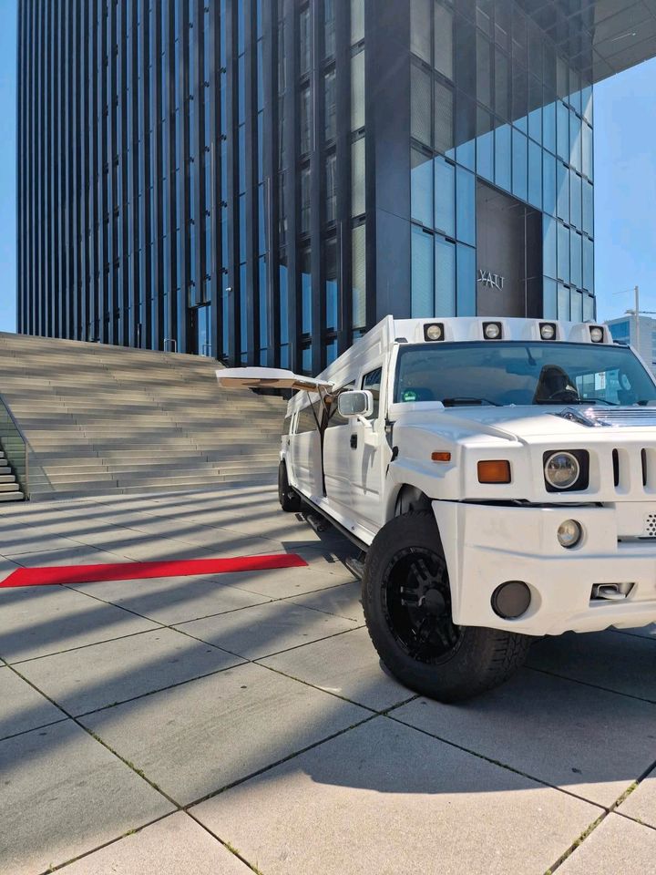 Hummer H2 Deluxe Stretchlimousine Mieten in NRW in Erkelenz