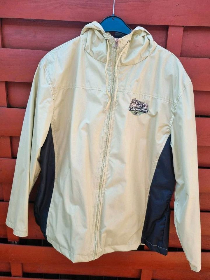 Damen Jacke /Windbreaker Gr. 44 in Düsseldorf