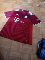 FC-Bayern-Trikot München - Schwabing-West Vorschau