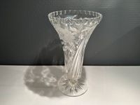 Schwere Vase - Blumenvase - Kristallglasvase - Glasvase -ca. 23cm Niedersachsen - Melle Vorschau