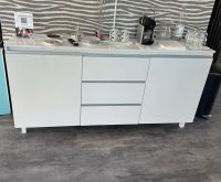 Sideboard in Hochglanz weiß / beleuchtet/ RGB und fast neu Nordrhein-Westfalen - Herford Vorschau