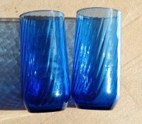 2x kleine Vase Glasvase blau uni mit gedrehtem Muster ❤️NEU❤️ Kr. Altötting - Burgkirchen Vorschau