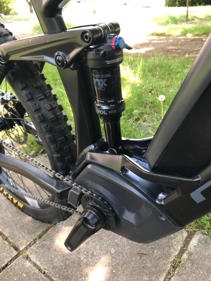 Fully eMTB Cube Stereo Hybrid 140 Edition 27,5“ 500W 18“ 2018 in Bad Homburg