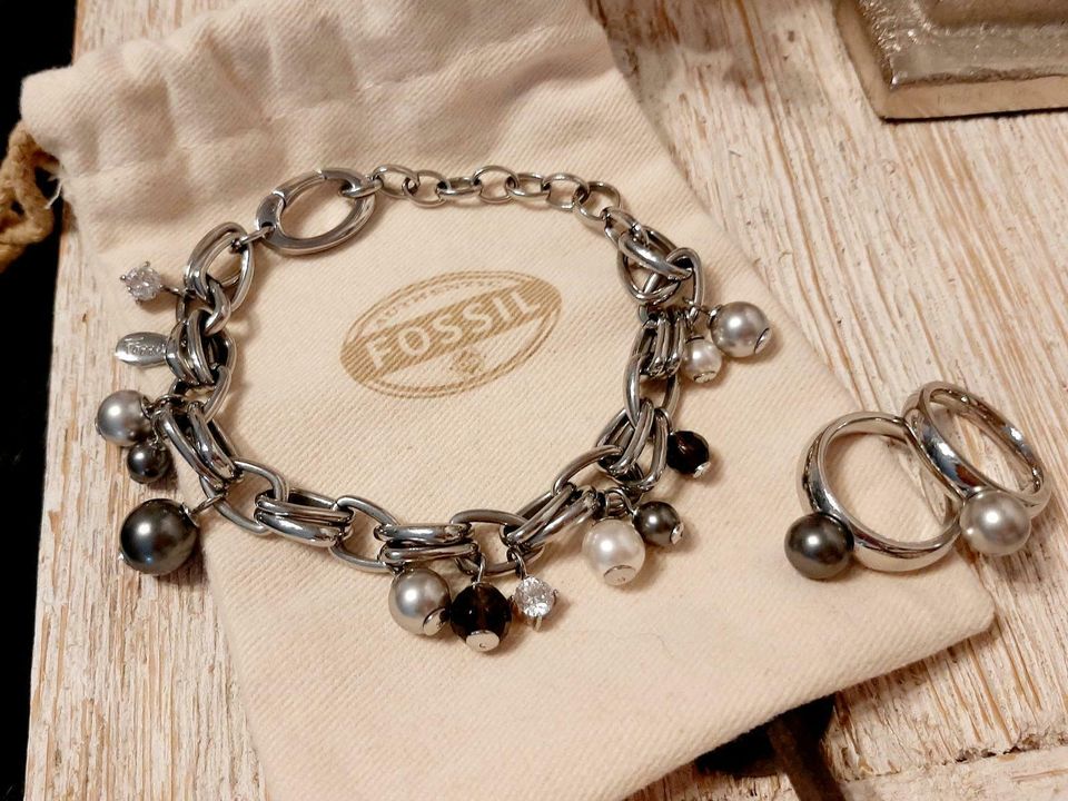 ARMBAND Damen FOSSIL + 2 Ringe Vintage Edelstahl in Nordrhein-Westfalen -  Lage | eBay Kleinanzeigen ist jetzt Kleinanzeigen