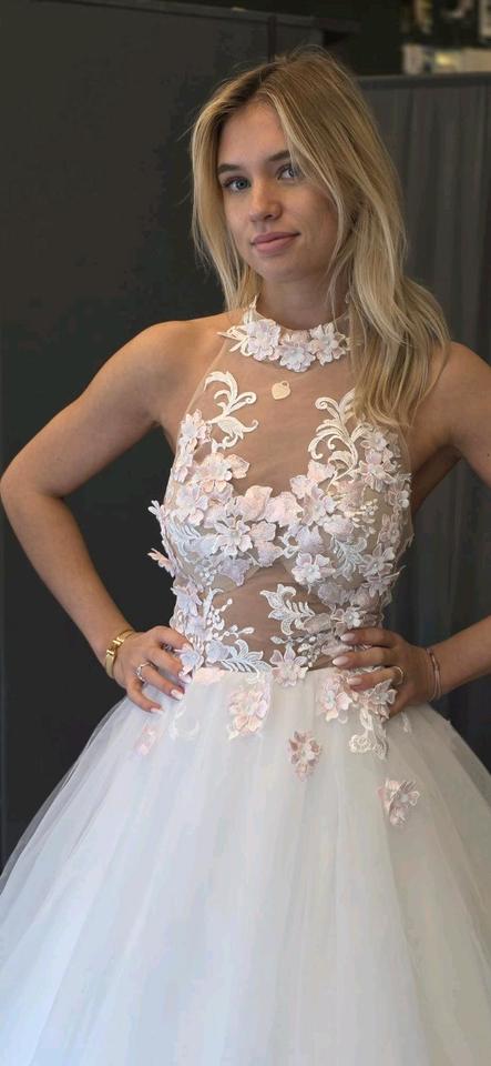 Brautkleider DIESES WOCHENENDE BIS 22 UHR FRÜHLINGS SALE in Kalletal