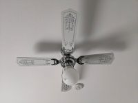 Moderner Deckenventilator weiß/ silber mit Lampe Nordrhein-Westfalen - Dormagen Vorschau