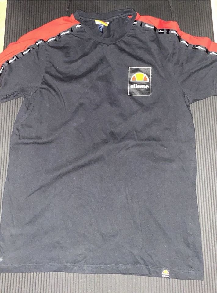 tshirt Ellesse in Mansfeld