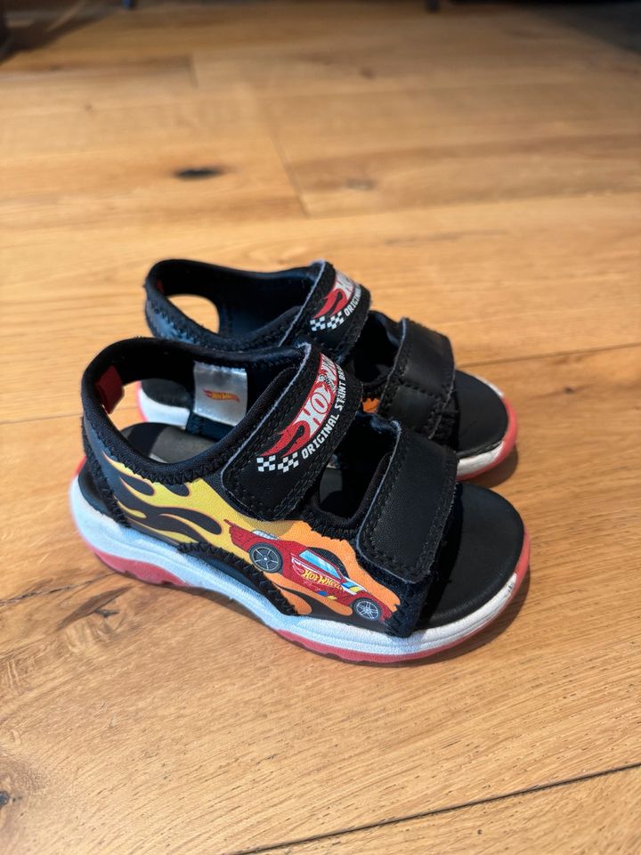 Jungs Sandalen Gr 24 H&M hot wheels in Bottrop