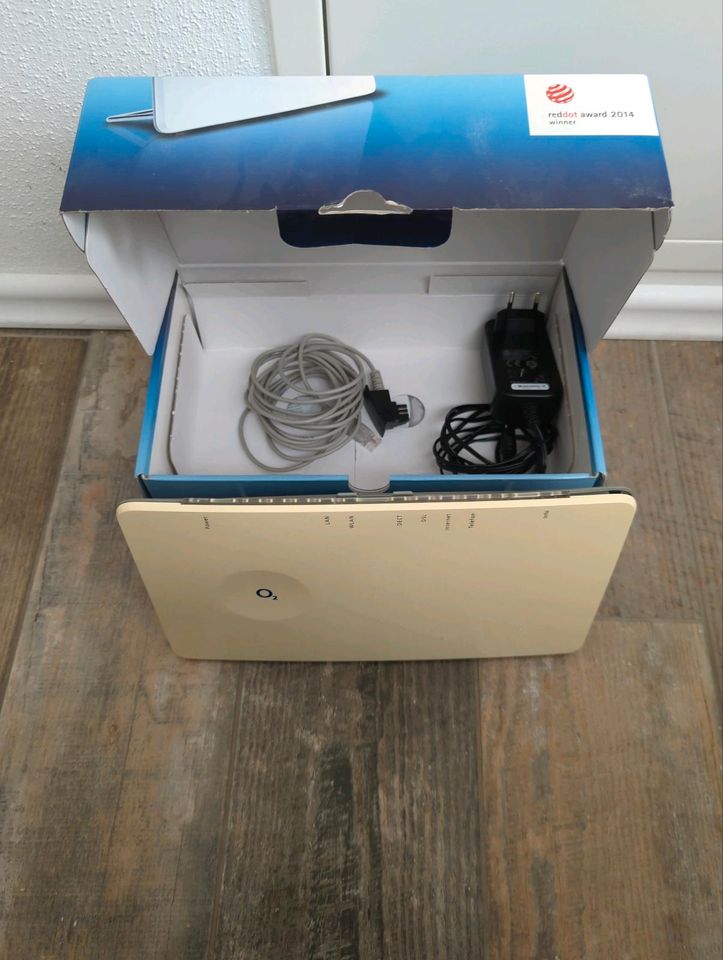 O2 HomeBox 2 6441 OVP DSL Router WLAN in Oberkochen