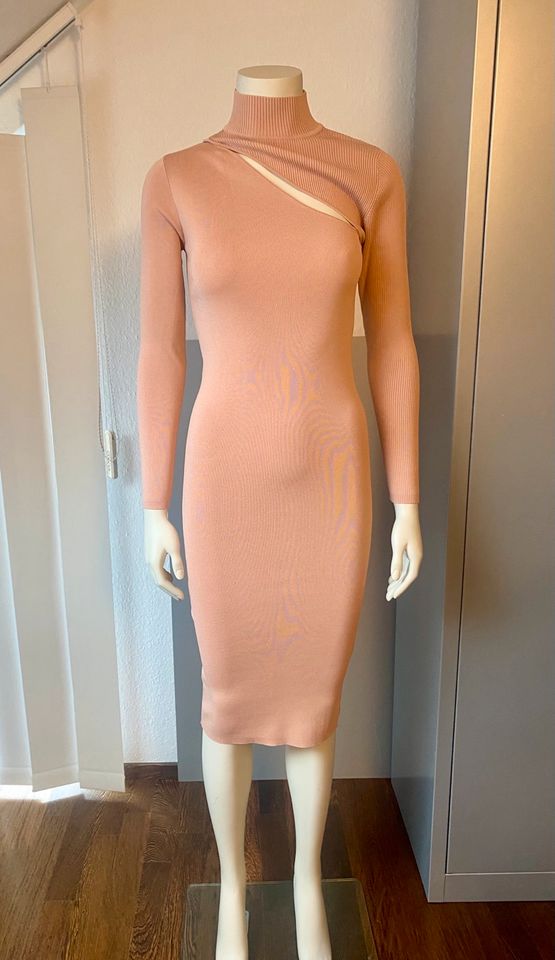 Zara Strickkleid altrosa cut-out Gr. M wie Neu in Haibach Unterfr.