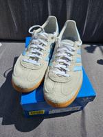 Adidas spezial weiß hellblau 43 Niedersachsen - Neu Wulmstorf Vorschau
